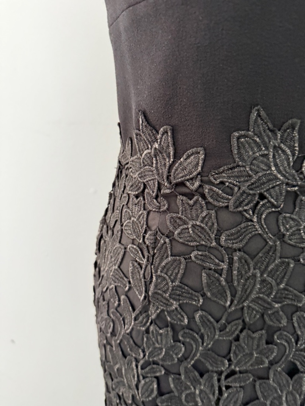 Dress The Population Lorena Lace Mermaid Black Gown Small - Picture 7 of 14